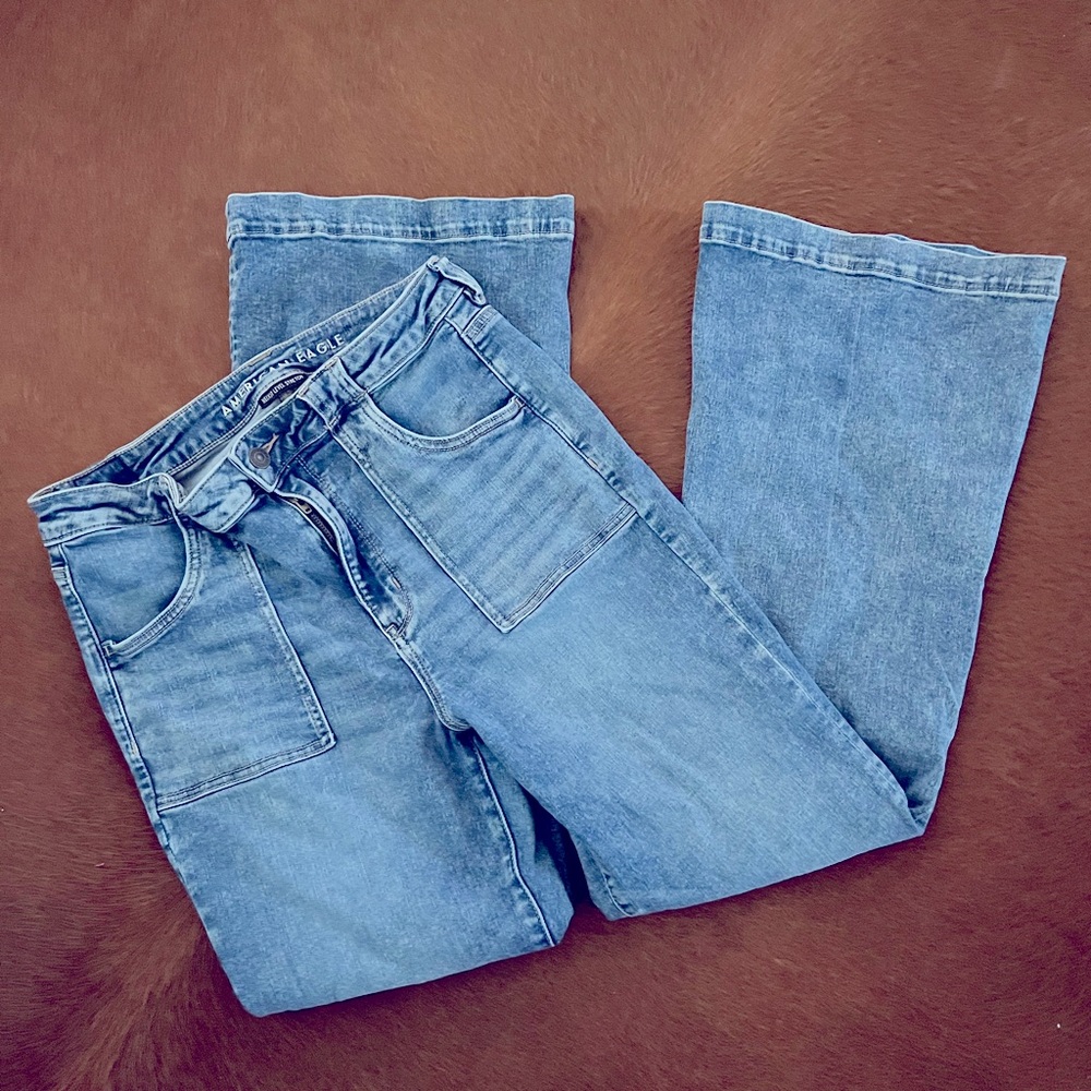 American Eagle Flare Jeans
